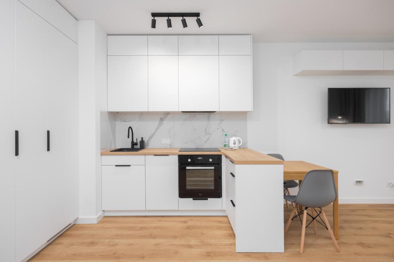 Aurora Prime Apartment Varşovia Exterior foto
