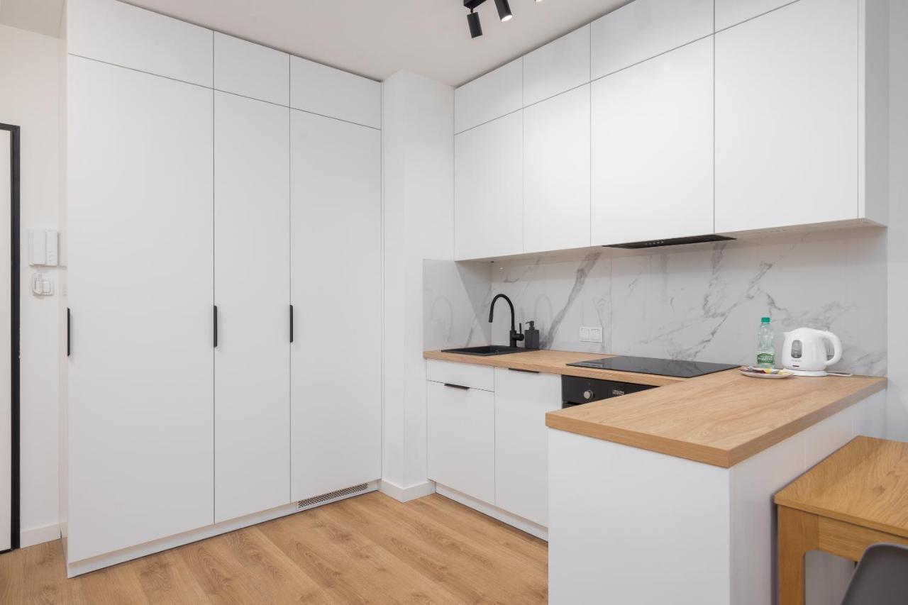 Aurora Prime Apartment Varşovia Exterior foto