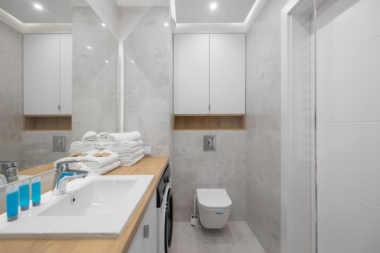 Aurora Prime Apartment Varşovia Exterior foto